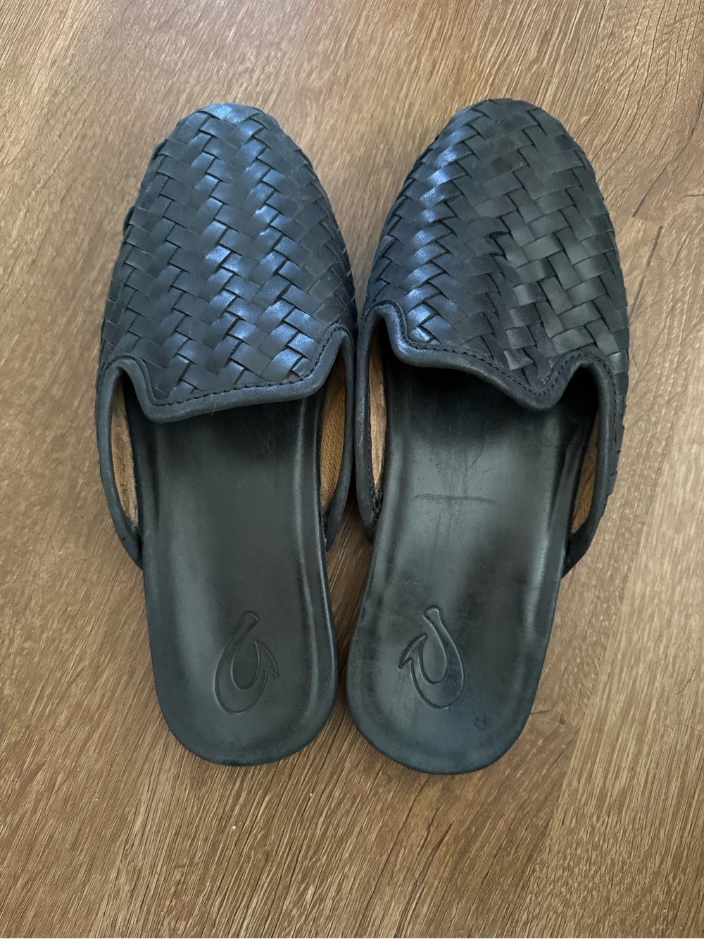 OluKai Black Woven Leather Slip-On Mules